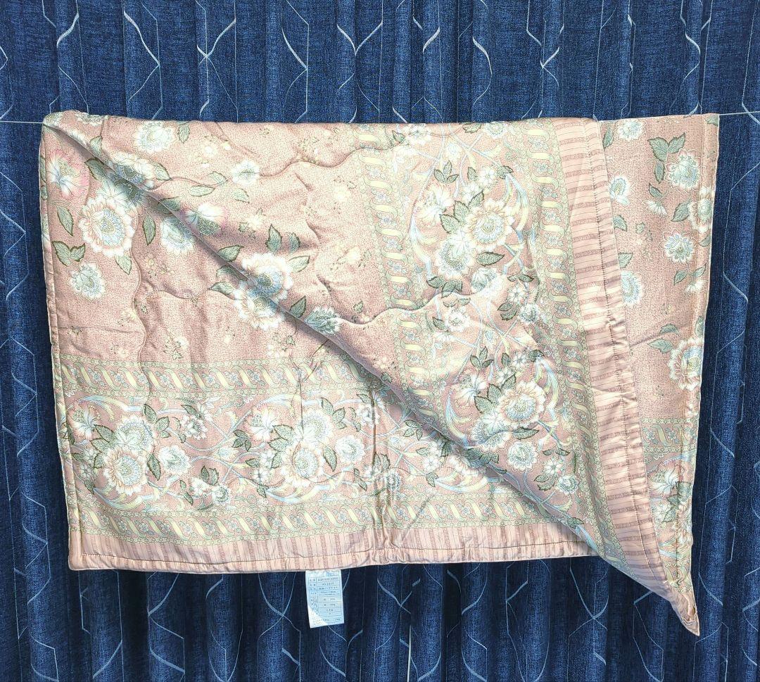 真綿１００%ハーフケット（西川産業株式会社）