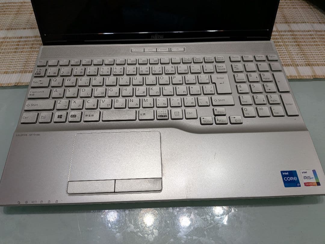 富士通 LIFEBOOK AH53/E3 Intel Core i7 11世代