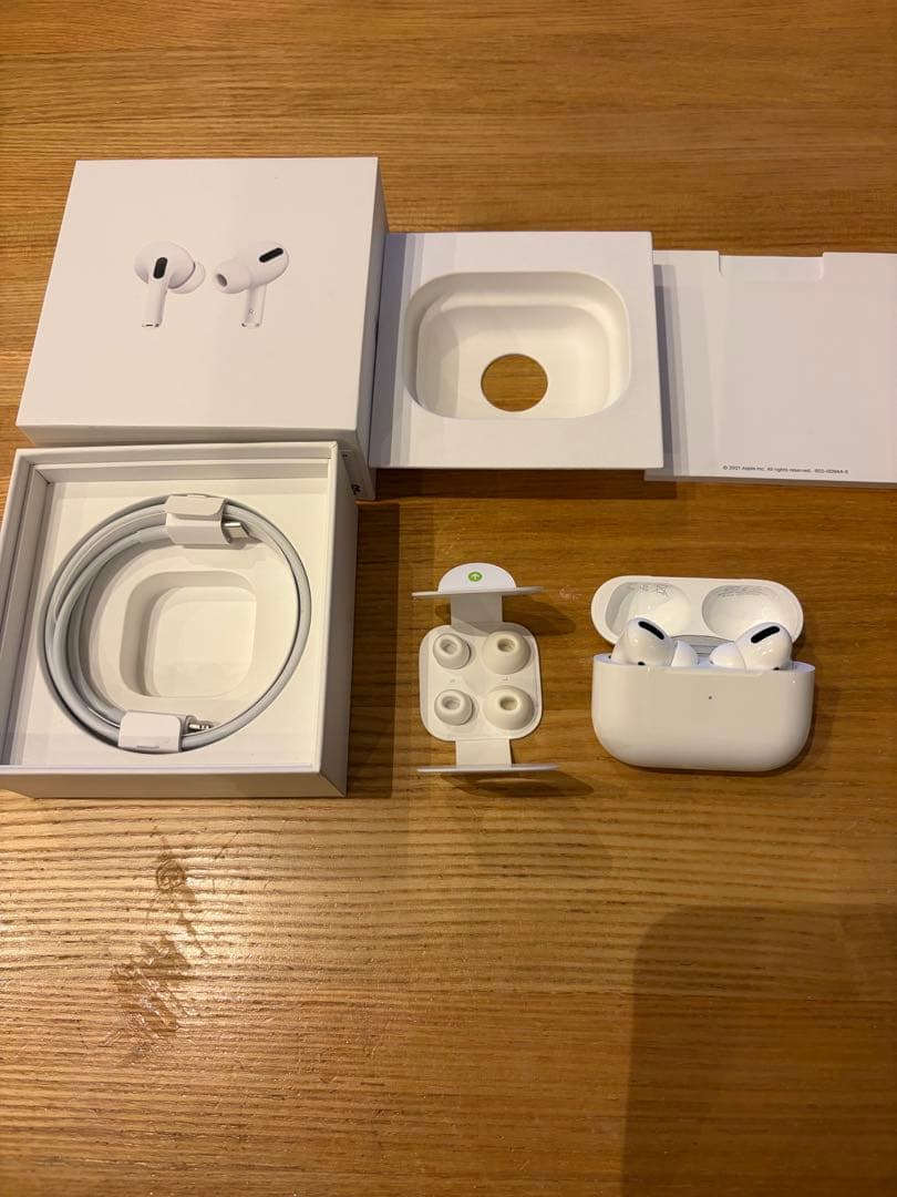 AirPods Pro 第1世代 MagSafe充電ケース版