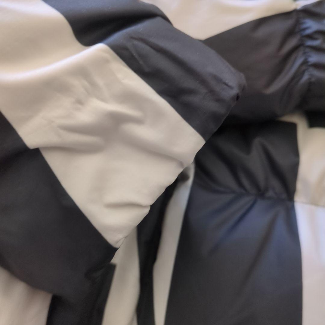 ナイキダウン　美品S