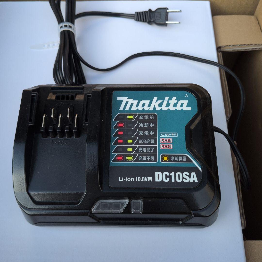 値下げ【美品】Makita 充電式ラジオ付テレビ　TV100