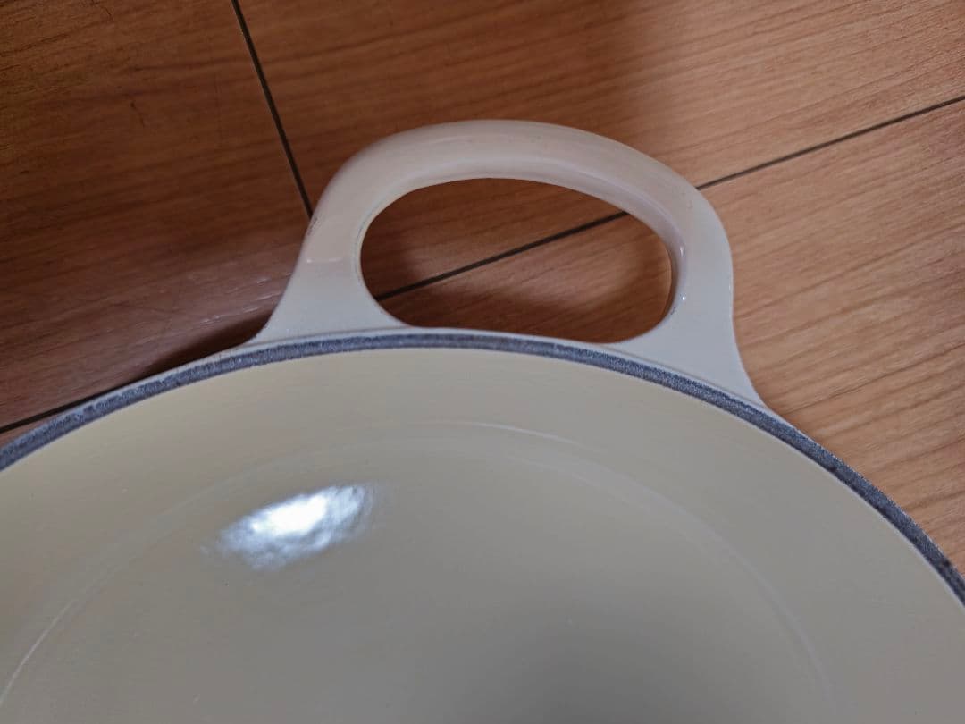 LE CREUSET オーバル鍋　アイボリー　26cm