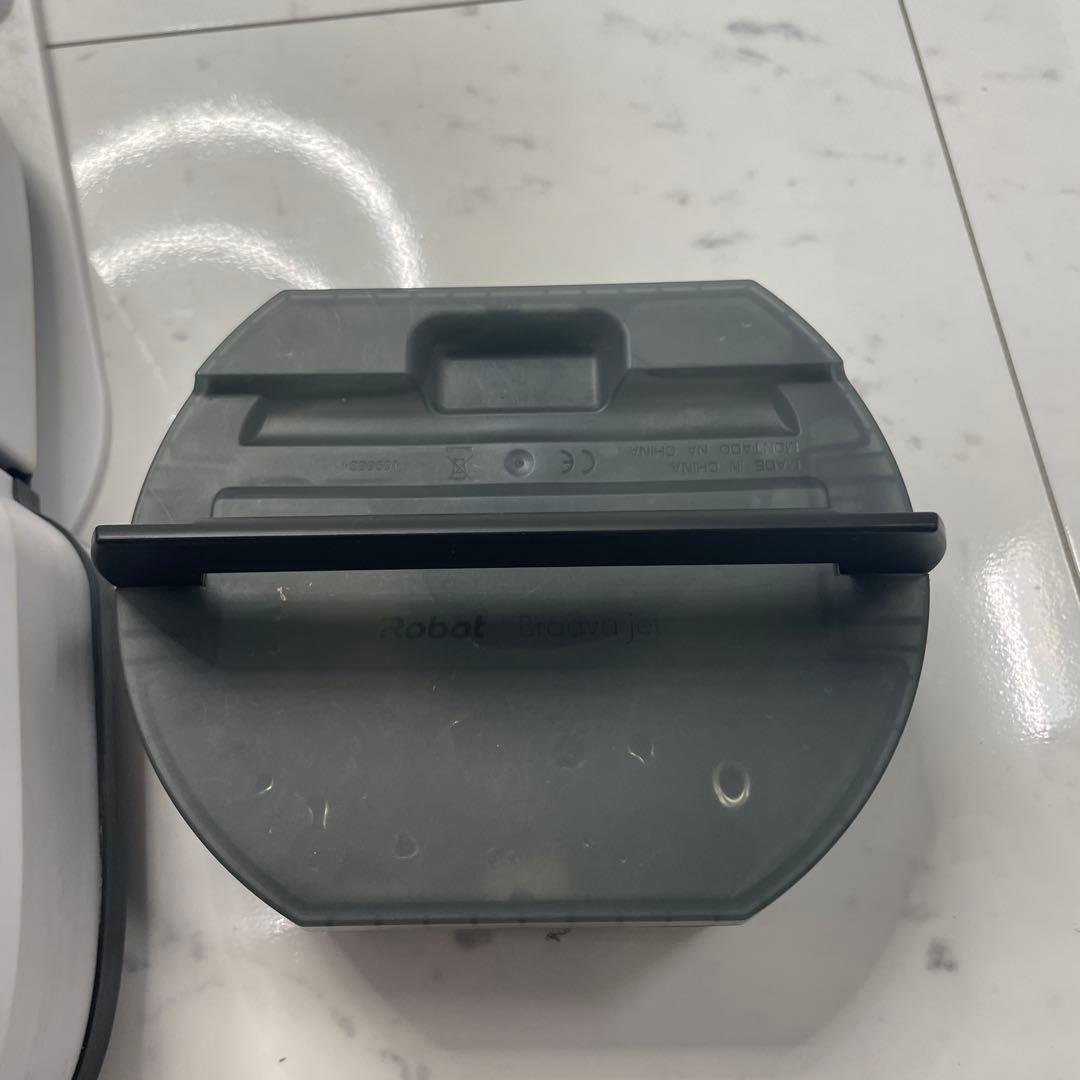 ブラーバ ジェット　m6　iRobot Braava jet m6