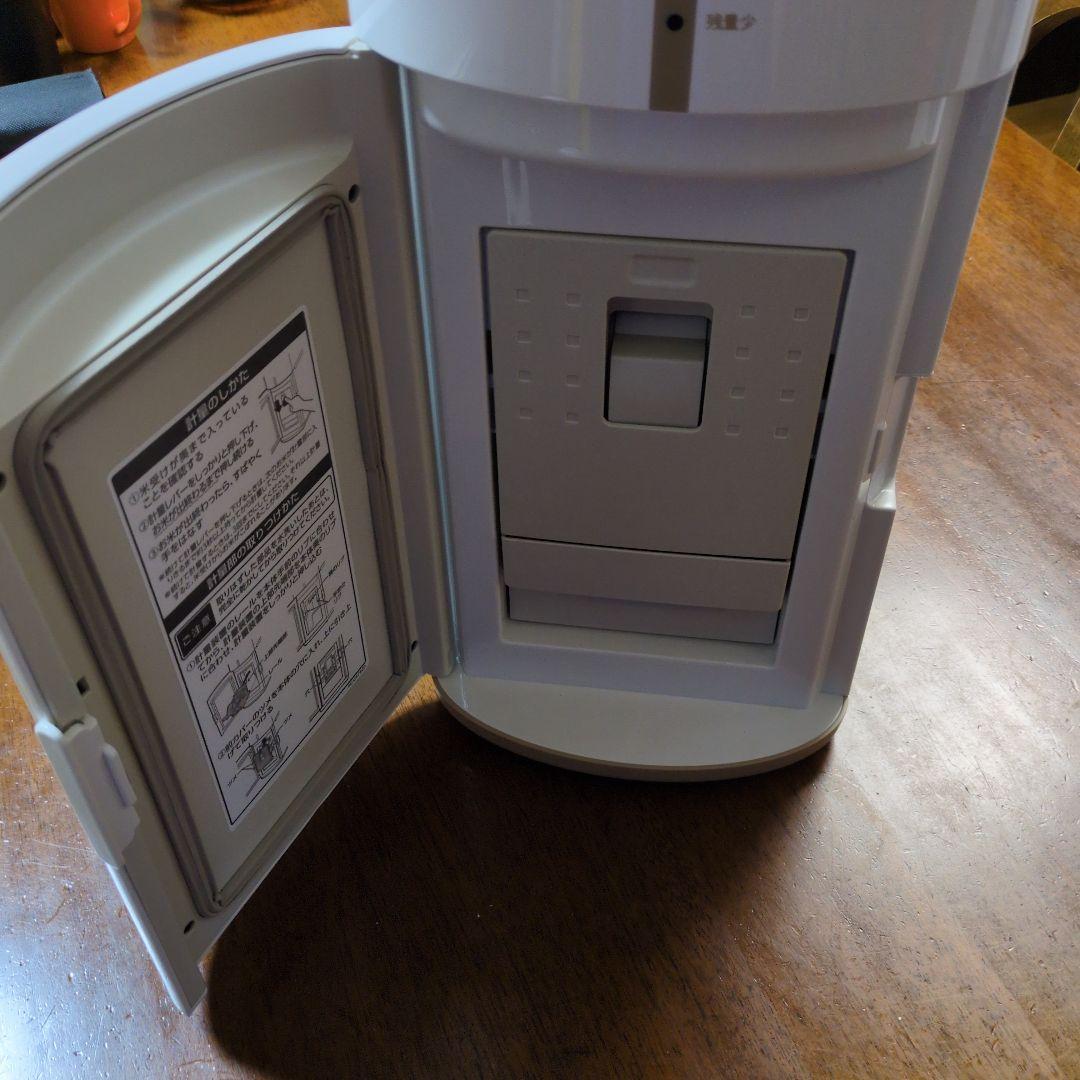 a*1様 RICE COOL 保冷米びつ HRCQ-105 エムケー精工社製品