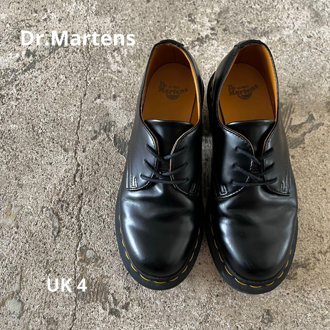 Dr.Martensドクターマーチン　AMORYアモリー 3ホールヒールシューズ