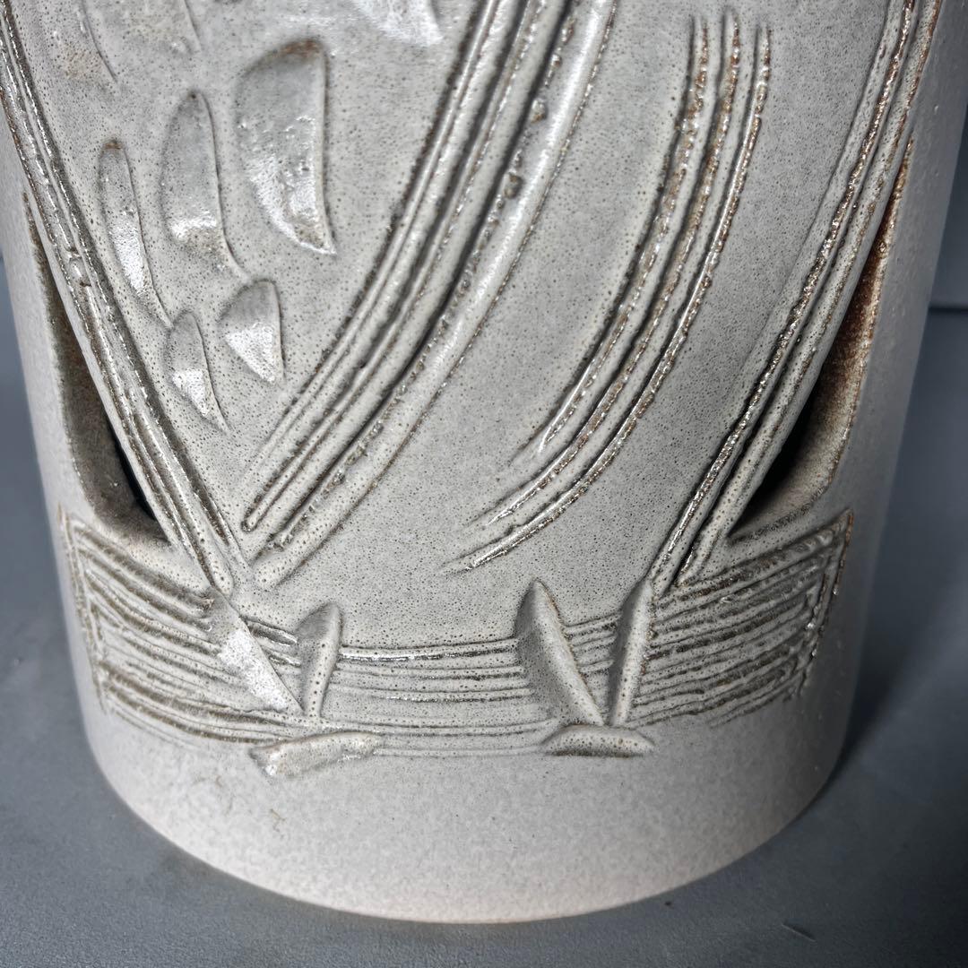 信楽焼傘立て  ふくろう彫 高さ42cm