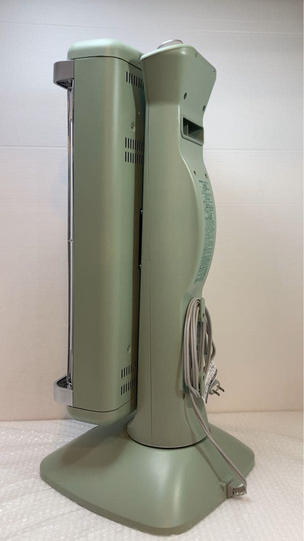 Aladdin アラジン　遠赤グラファイトヒーター　CAH-2G10F