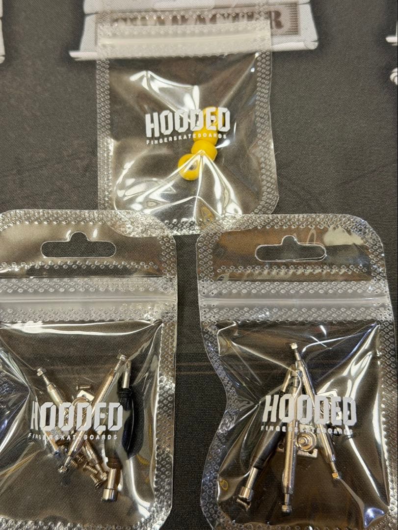 指スケ hooded truck wheels セット