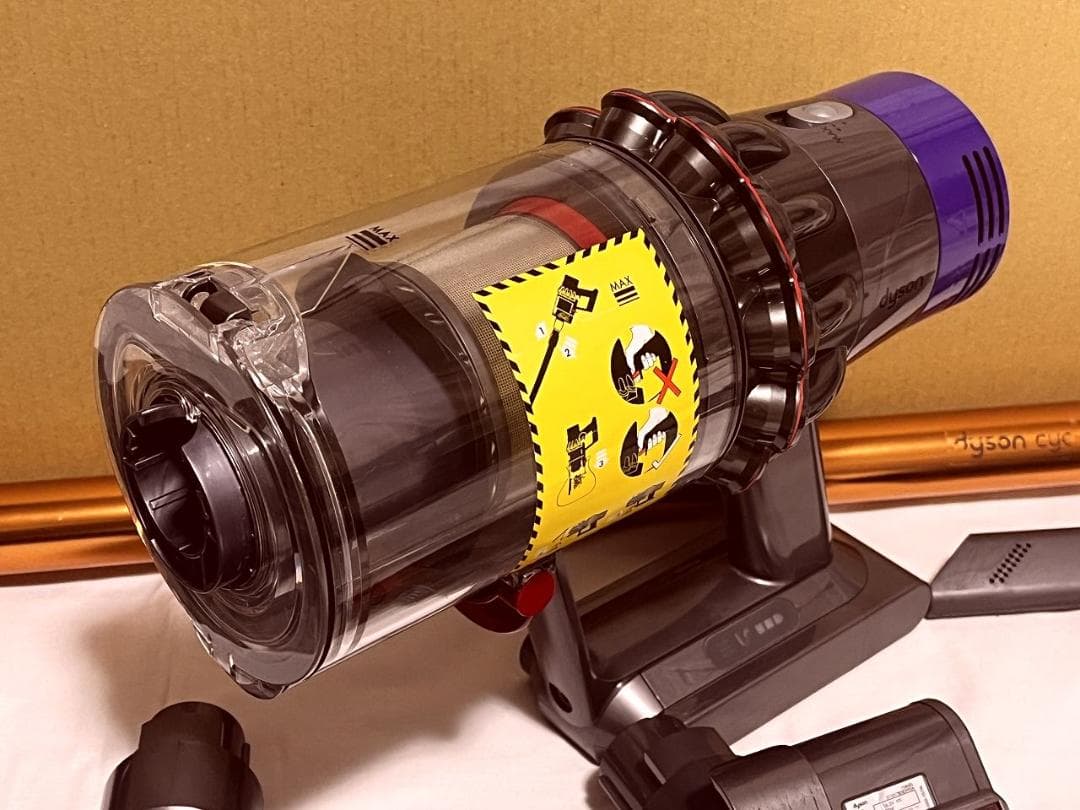 お買い得！57分稼働Dysonダイソン　サイクロンクリーナーSV12/V10良品