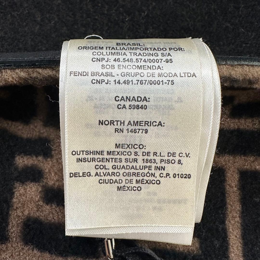 FENDI フェンディ　FF柄ポケット付カシミヤウールポンチョ　ケープ
