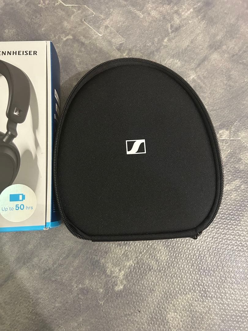 【最終お値下げ‼️ほぼ未使用品】 SENNHEISER ケース付き ヘッドホン