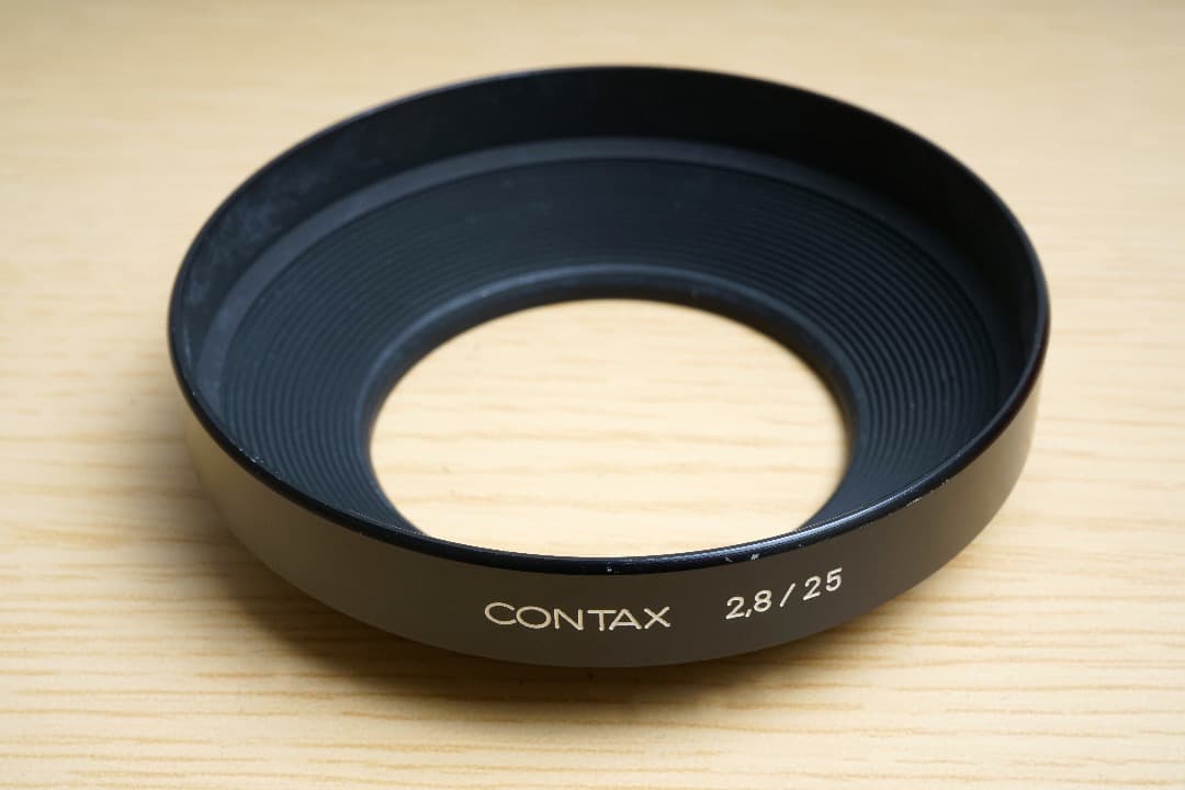 コンタックス　メタルレンズフード　ディスタゴン25mmF2.8専用　（中古品）