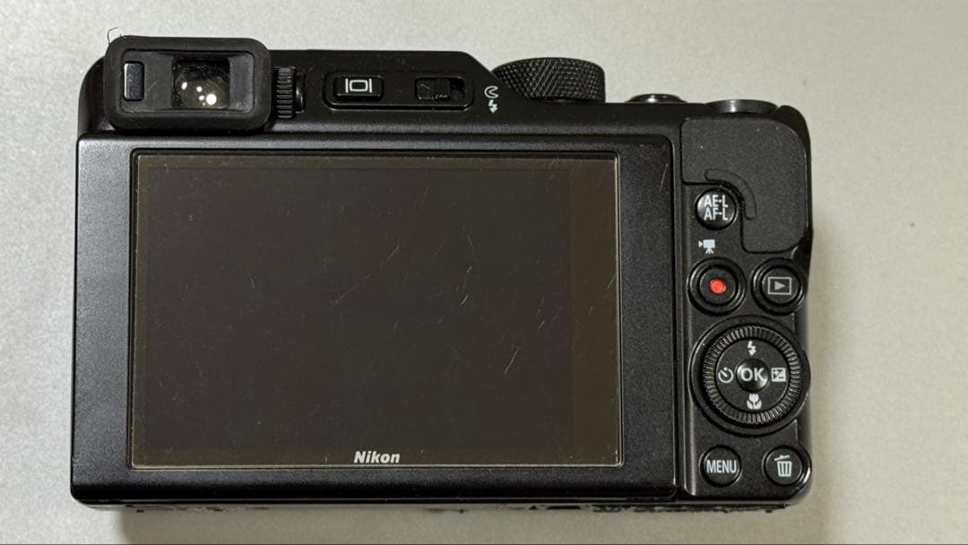 ［付属品多数］Nikon COOLPIX A1000