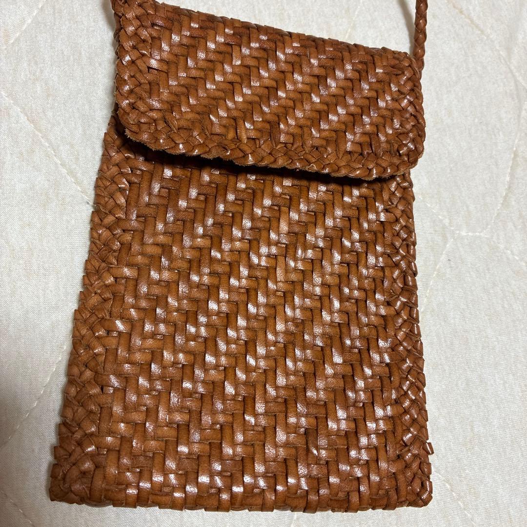 最終お値下げ dragon ドラゴン ミニショルダー　ブラウン　スマホショルダー