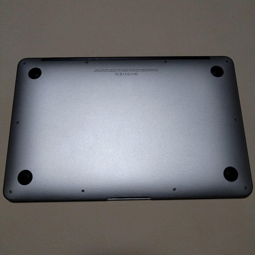 Apple Macbook Air 11インチ 2014 A1465