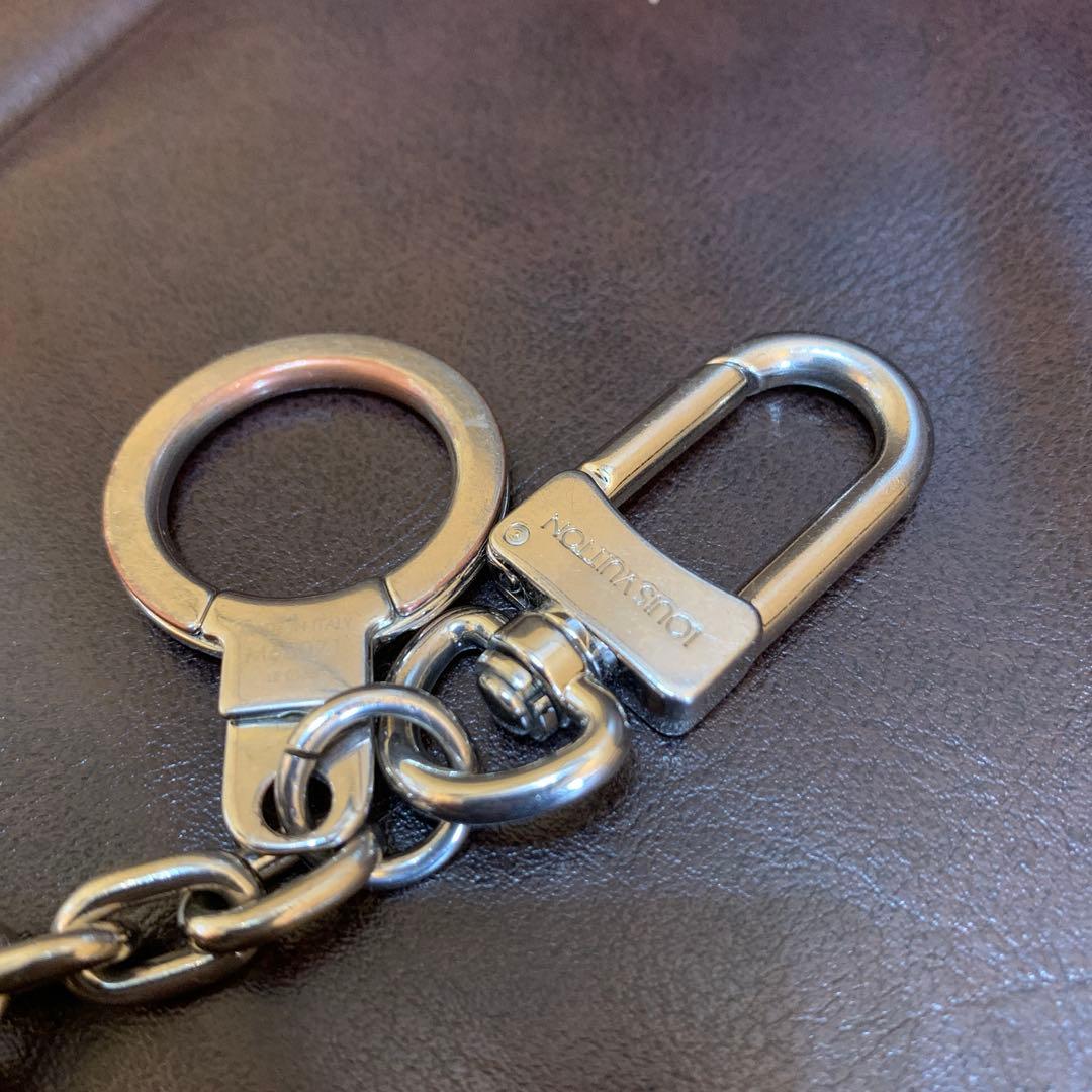 ルイヴィトン キーホルダー イニシャル LV チャーム　M65071