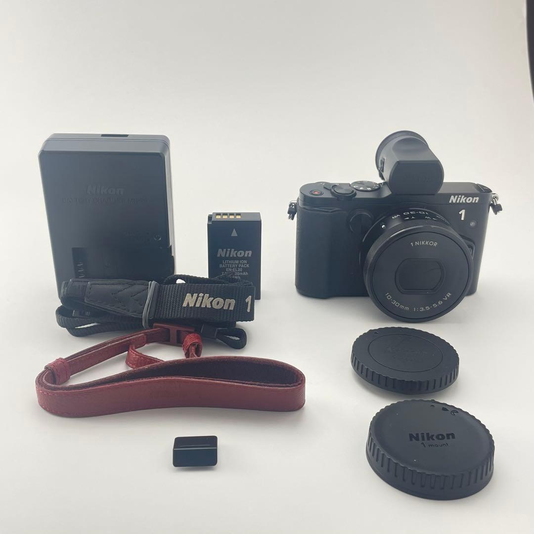 【美品・返品保証】Nikon 1 V3 ブラック 標準レンズキット