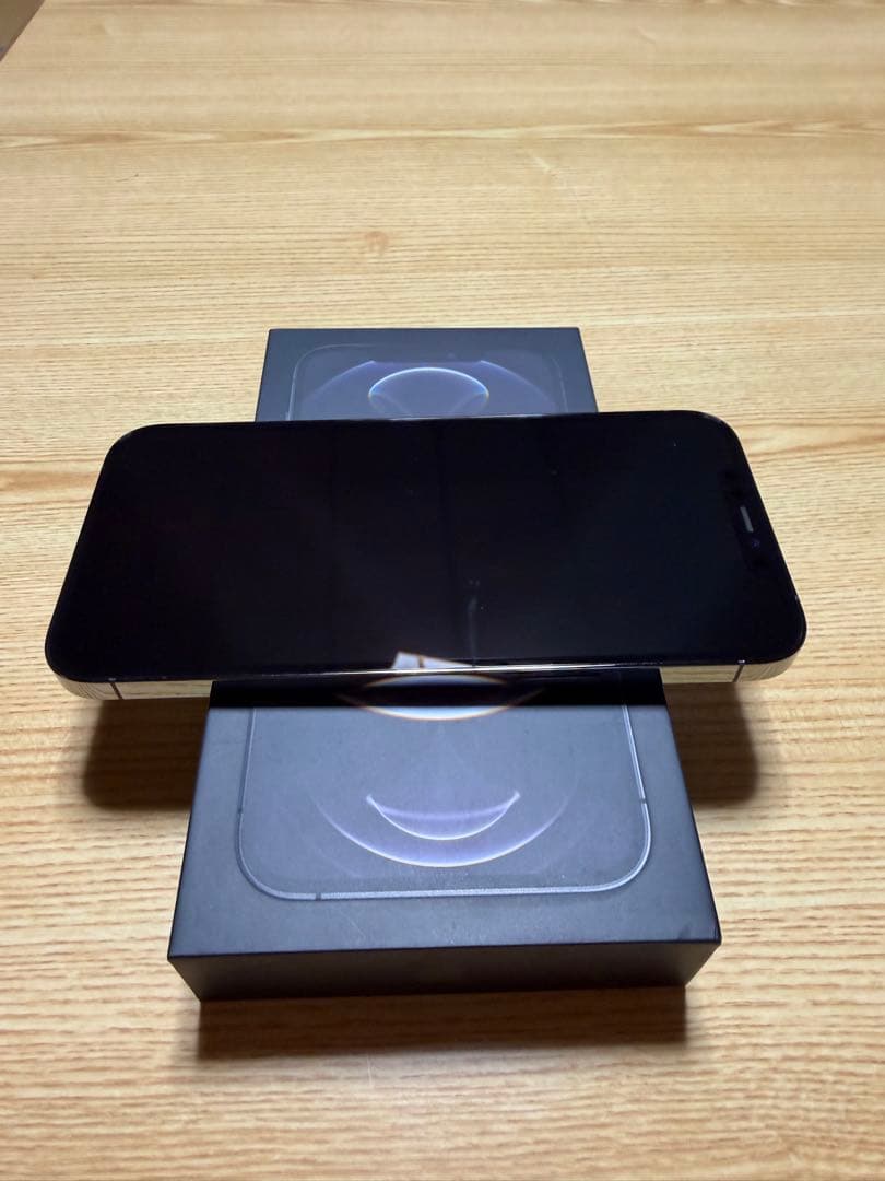 iPhone12 pro max グラファイト 256GB