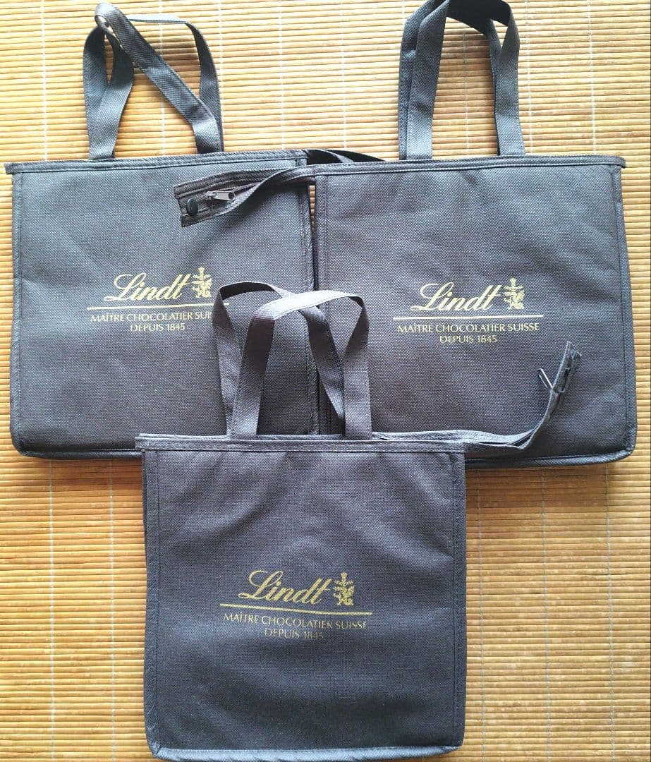 リンツLindtの保冷バッグ7点＋福袋バッグと紙袋