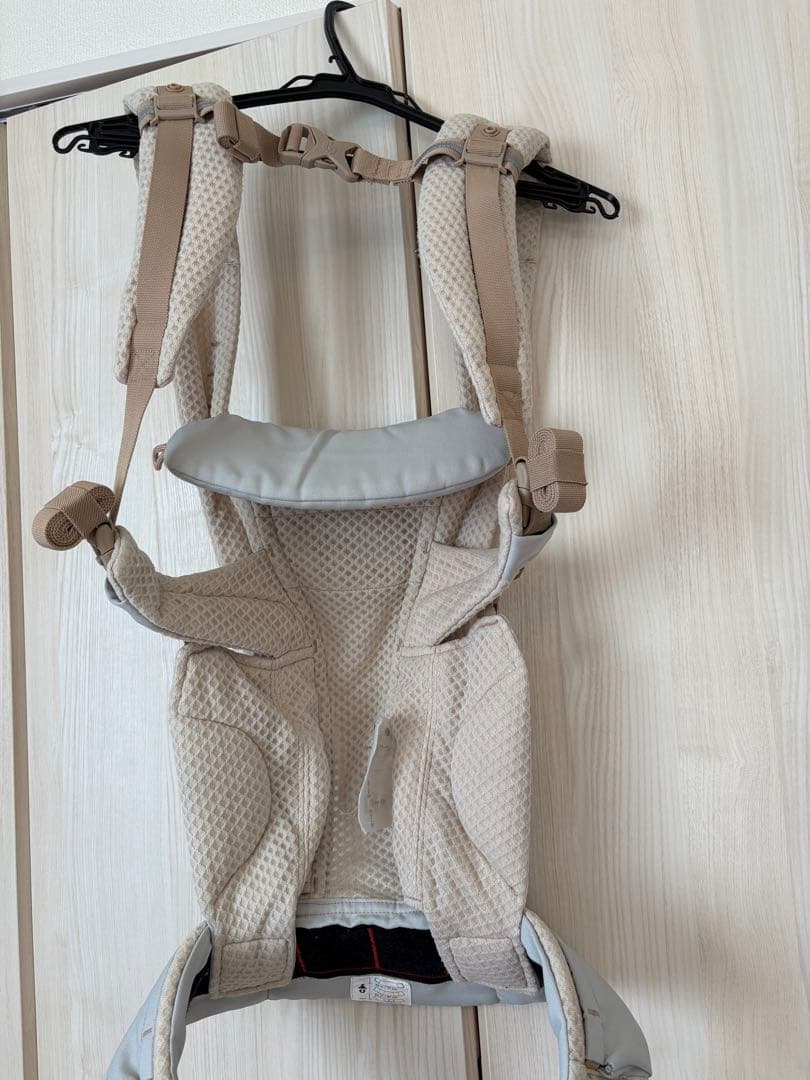 【美品】エルゴベビー オムニブリーズ サンドベージュ