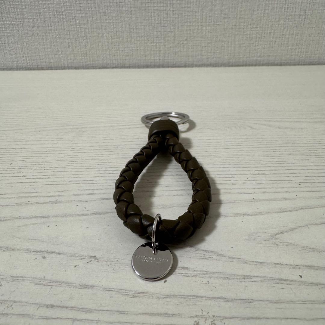 【新品】BOTTEGA VENETA　ボッテガヴェネタ　キーリング　カーキ
