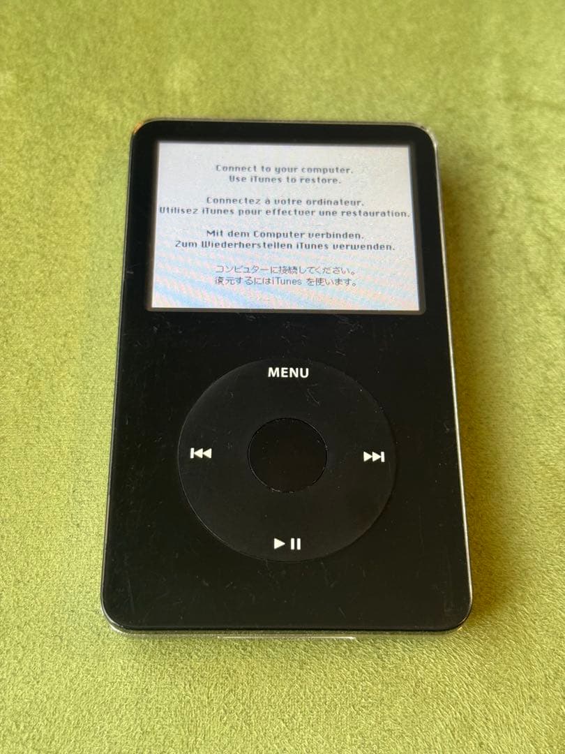 Apple iPod A1136 & A1367 セット売り