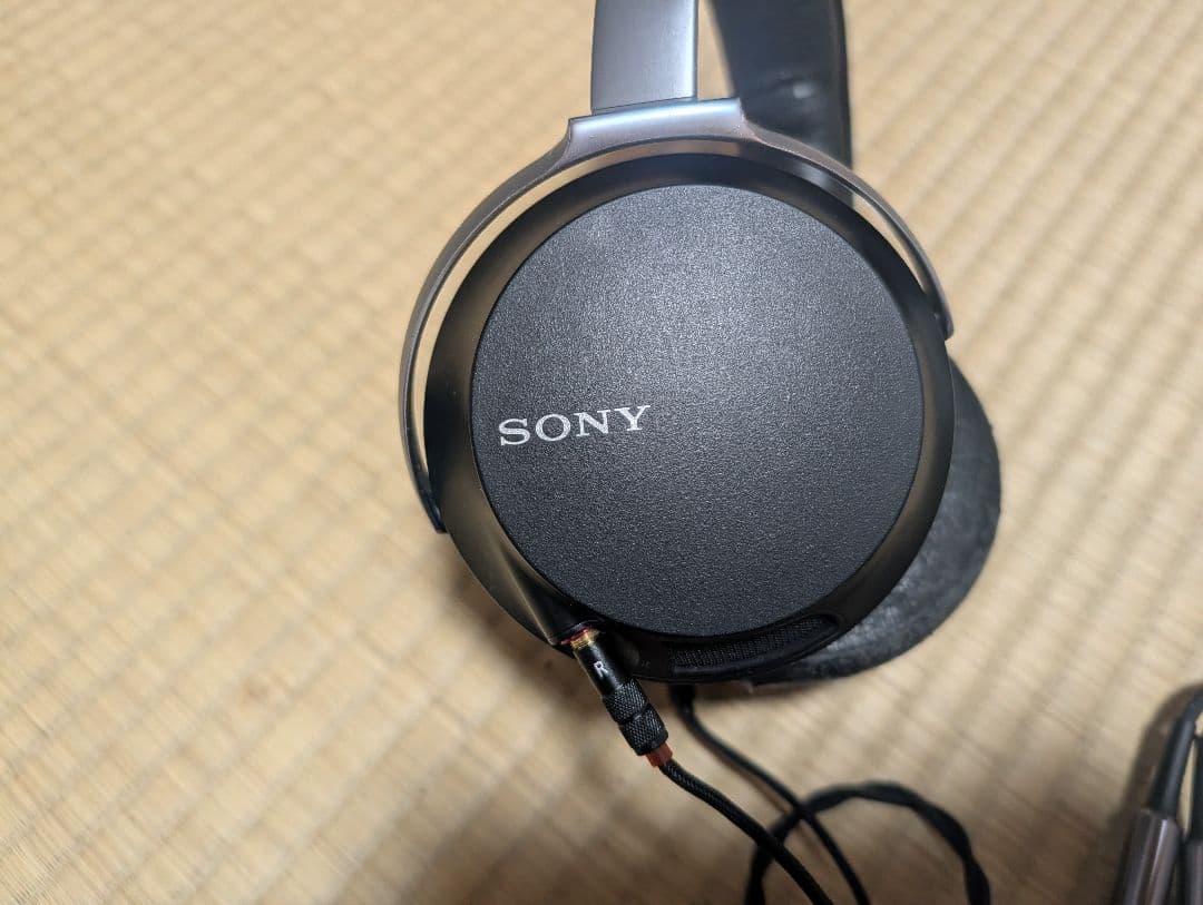 SONY 有線ヘッドホン mdz-7