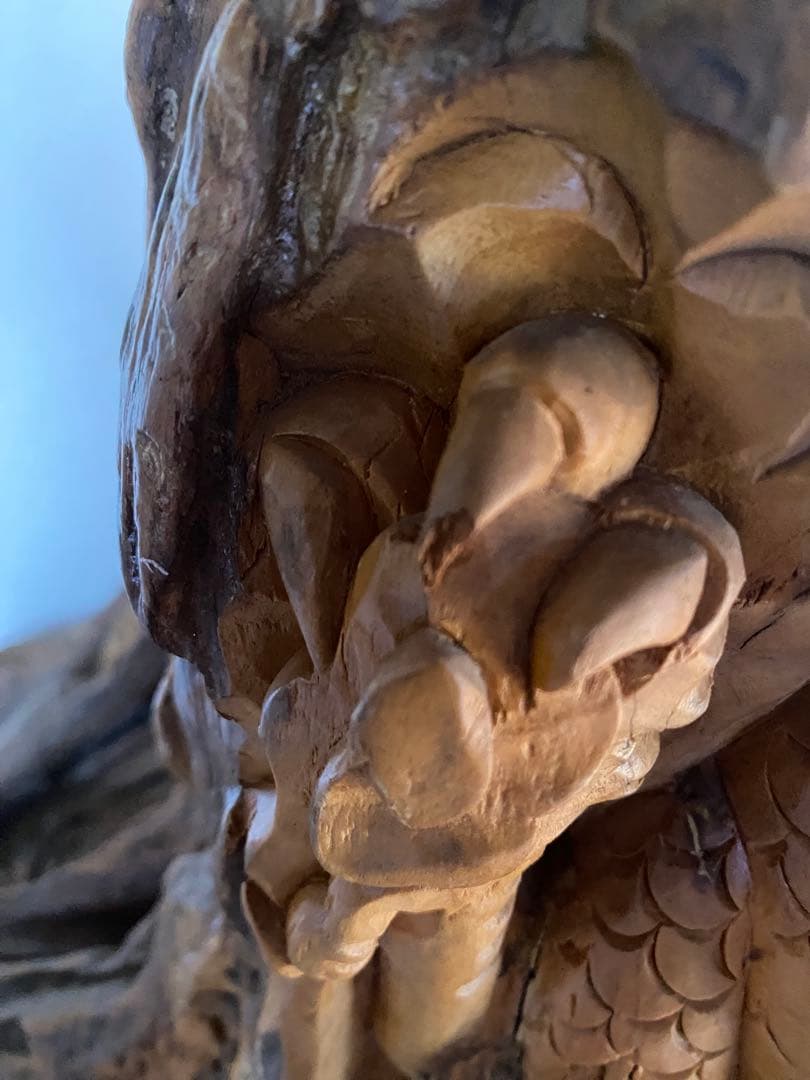 木製　龍　置物　木彫り　彫刻　ドラゴン　一刀彫　オブジェ