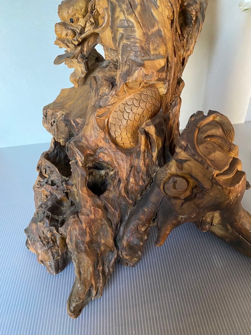 木製　龍　置物　木彫り　彫刻　ドラゴン　一刀彫　オブジェ