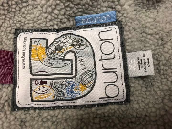 紫のBurtonのレディースウェア