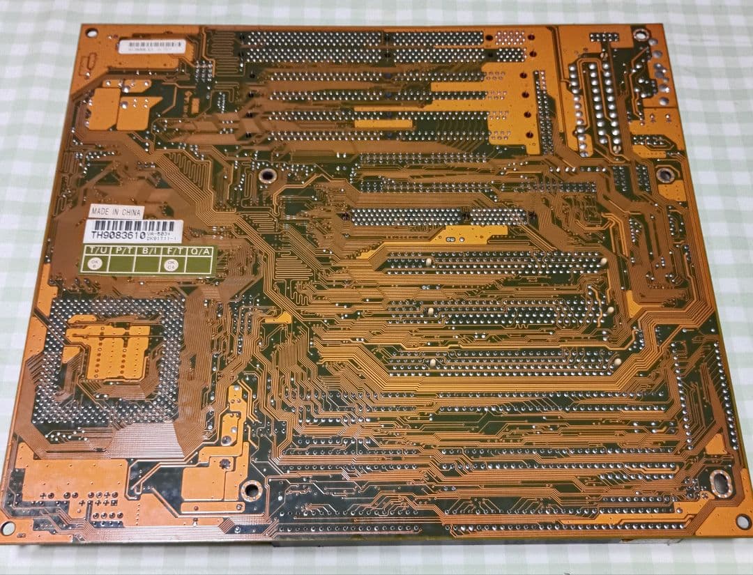 FIC VA 503+ マザーボード ATX Socket 7