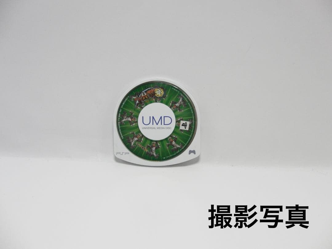 【週末値下げ】 CASIO EXILIM EX-FC100 シルバー 訳あり品