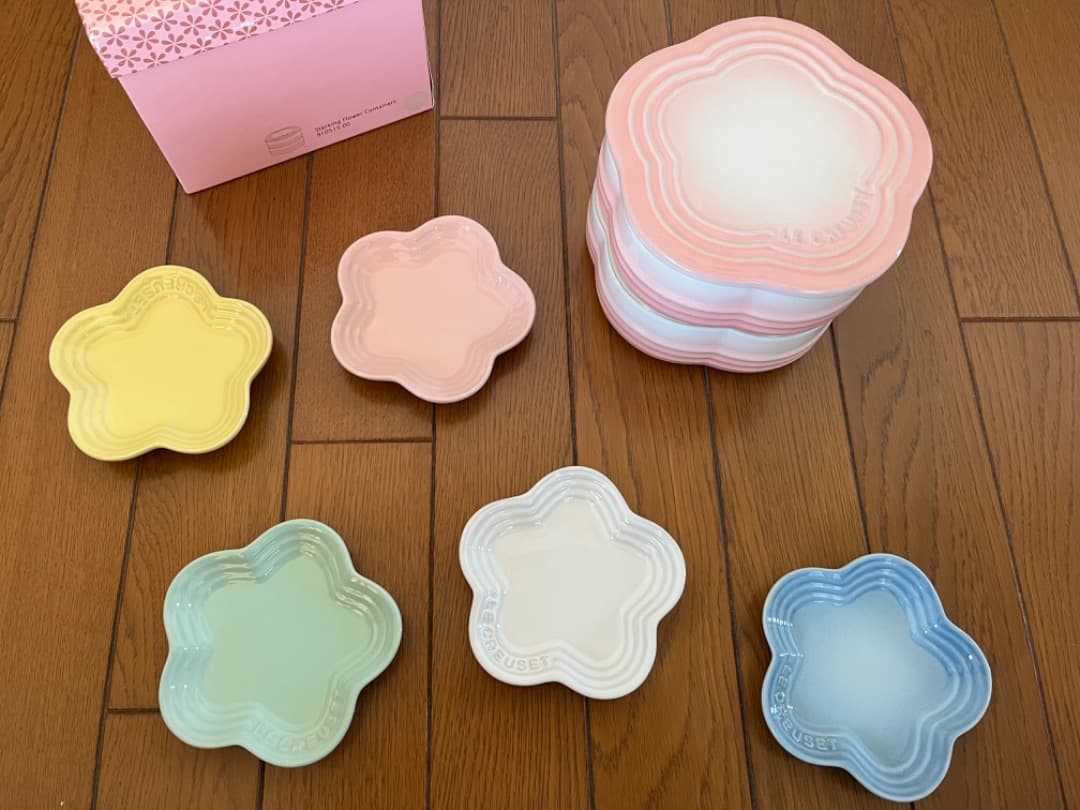 ル・クルーゼのフルールセット　ラムカンフルール　お重　S Sサイズ　レア