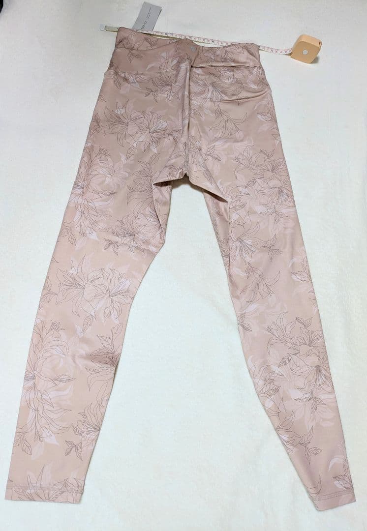 新品タグ付【SUKALA】花柄リリーピンク上下(М)