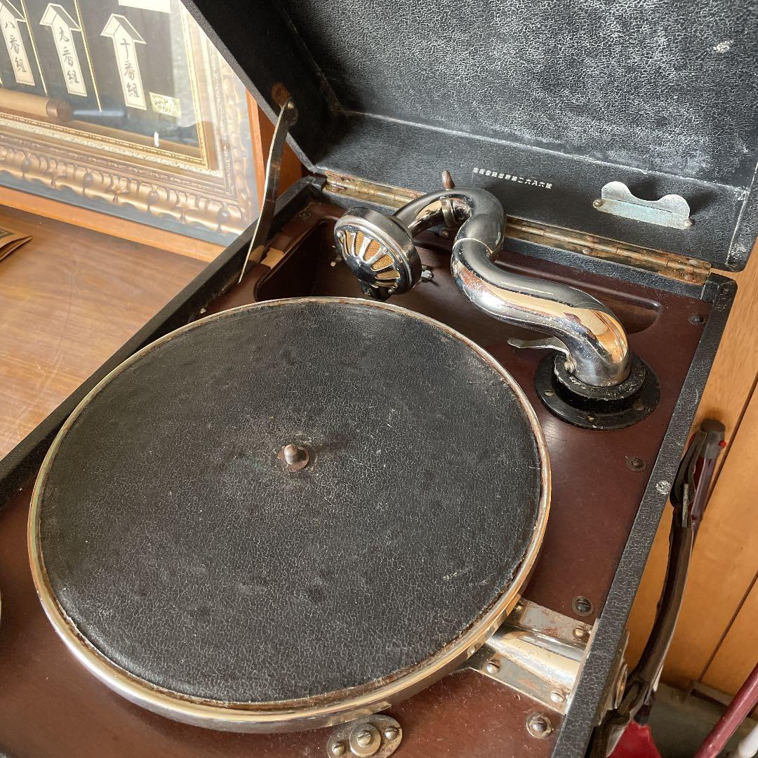 蓄音機