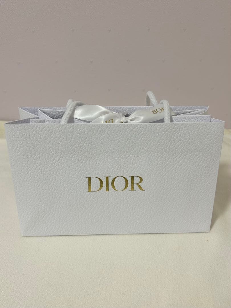 Miss Dior ピンクケアセット ショッパー・メッセージカード付き