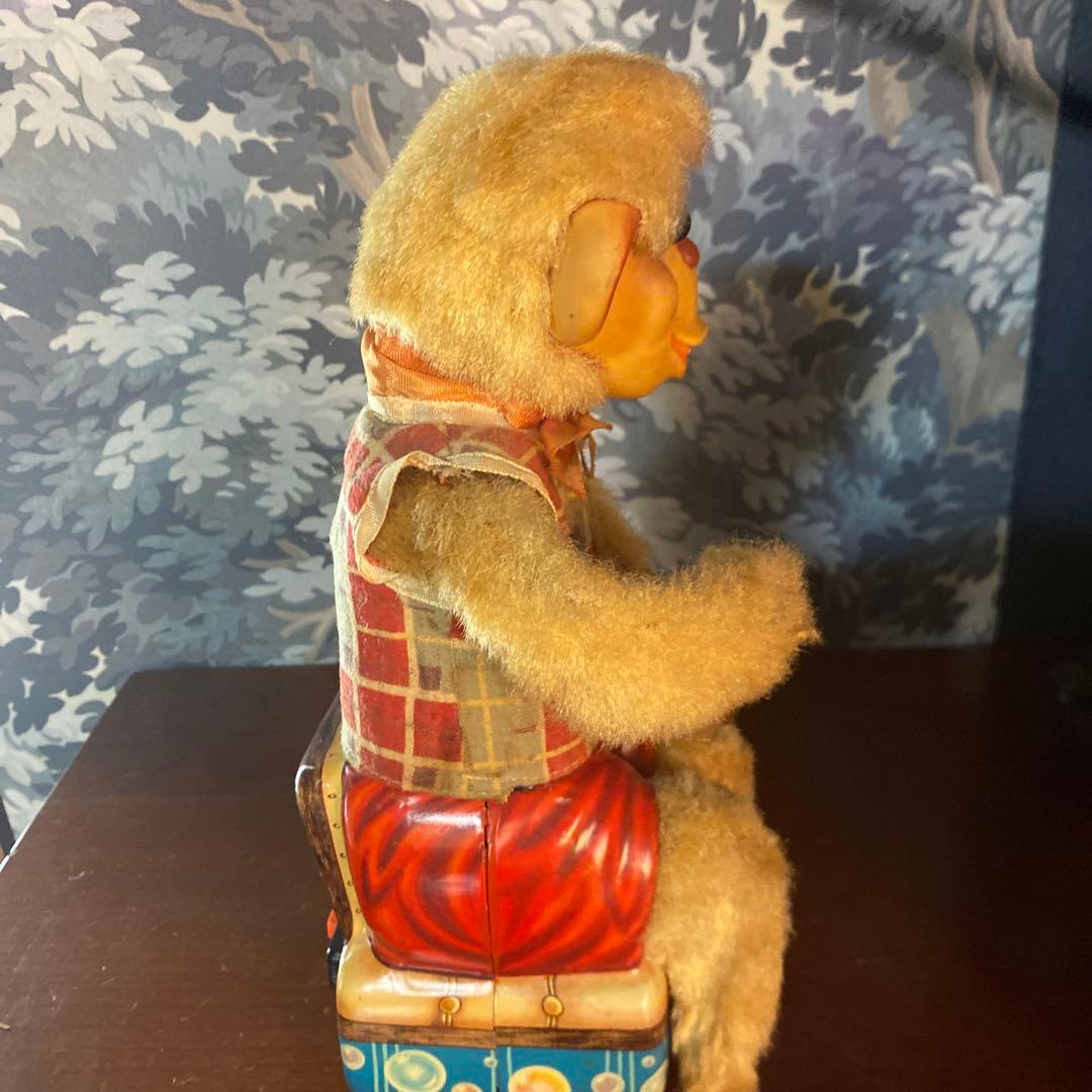 アルプス シャボン玉を吹く猿Bubble Blowing Monkey 動作品