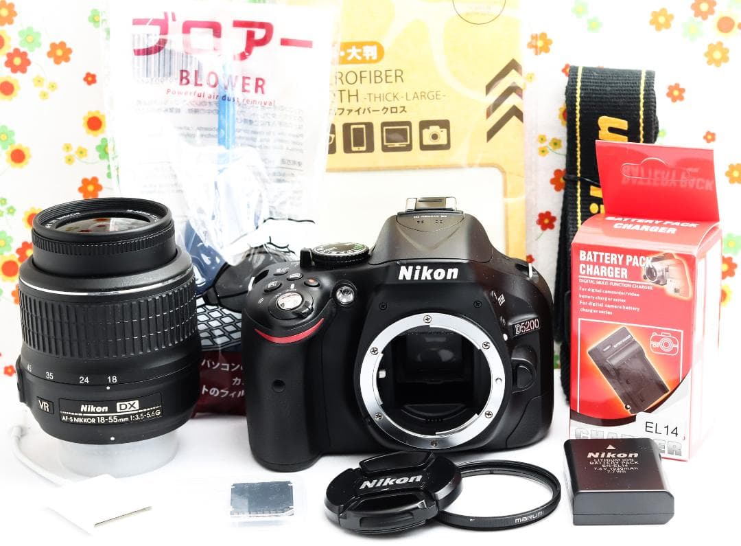 ニコン Nikon D5200☆初心者に最適☆スマホ転送可☆動画撮影可！