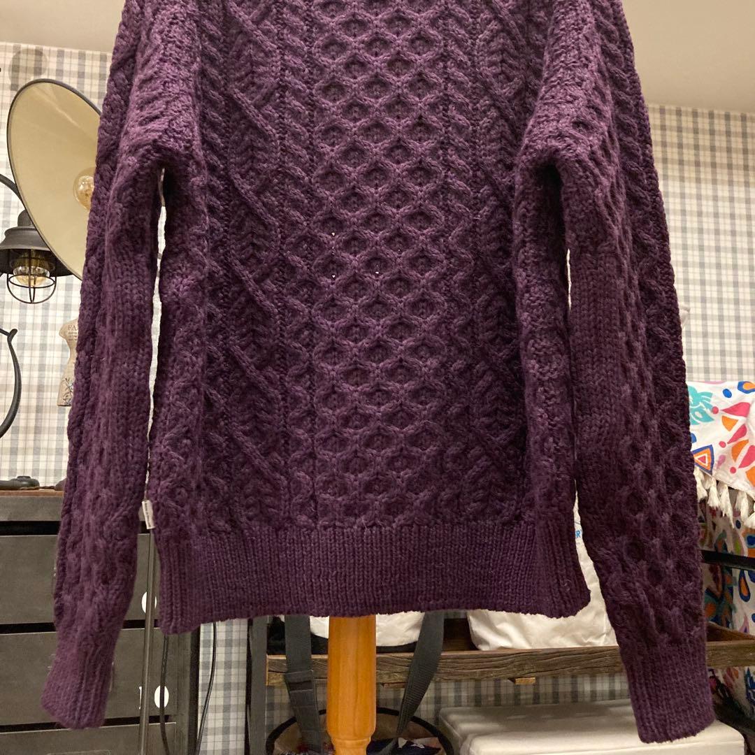 ペレグリン アランケーブルクルーネックニット パープルケーブルニット　イギリス製