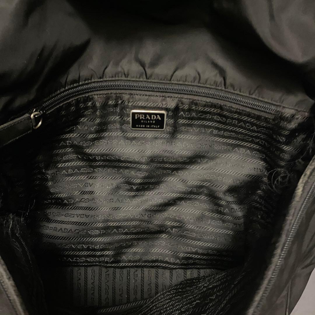 PRADA プラダ メッセンジャーバッグ ショルダーバッグ
