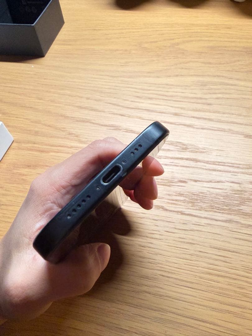 iPhone15 128GB ブラック 本体