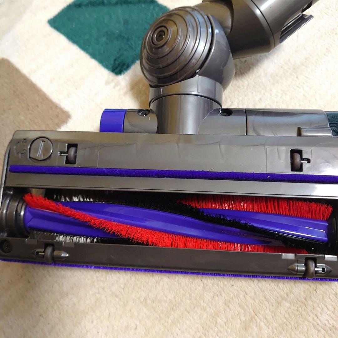ダイソン dyson DC63 サイクロンクリーナー 掃除機 未使用