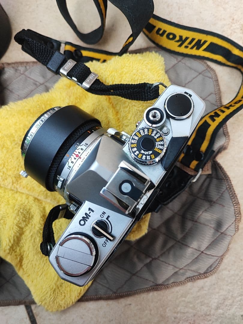 OLYMPUS フィルムカメラ Om1 【動作未確認】