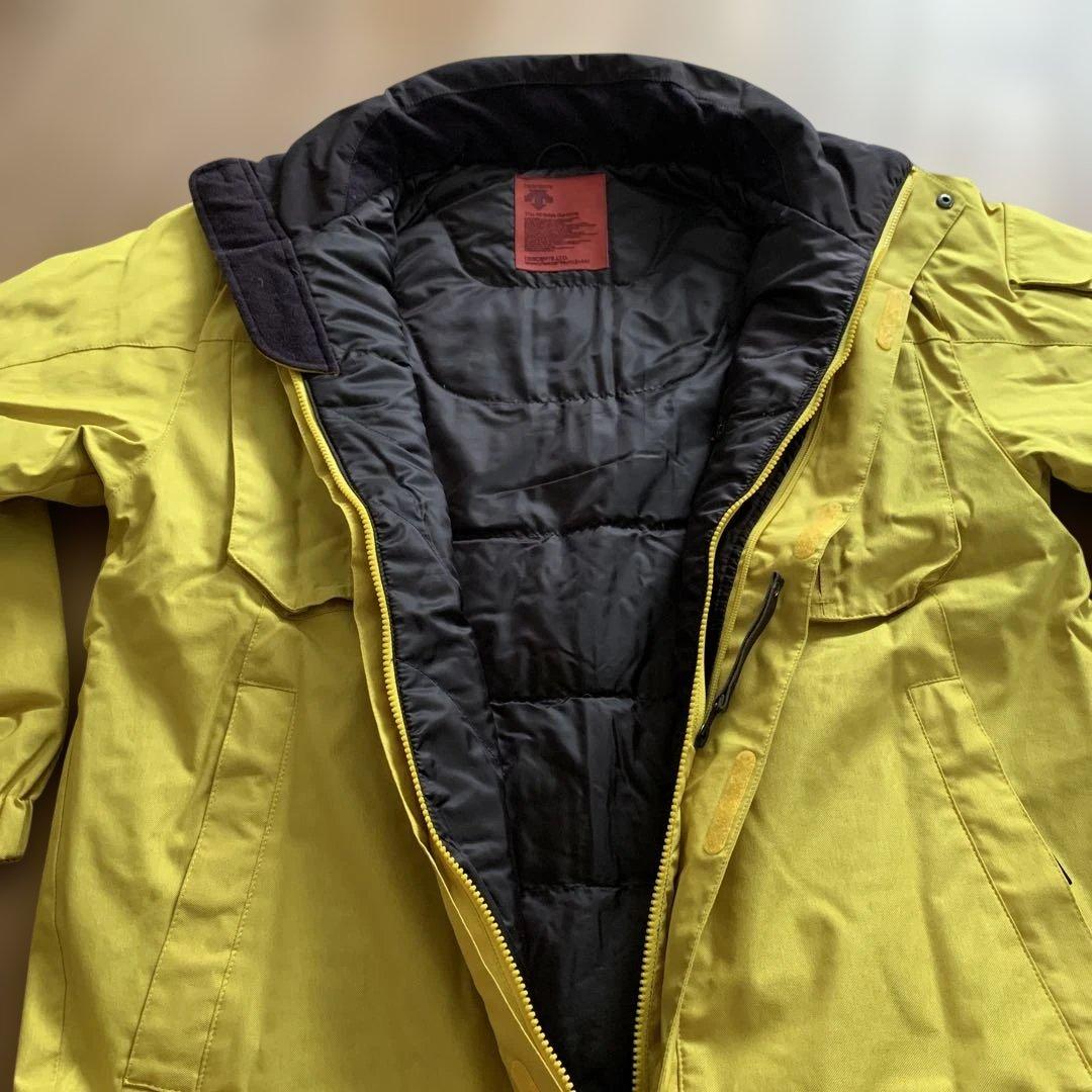 DESCENTE スキーウェア上下セット（男性用）上着Ｌ・パンツMサイズ