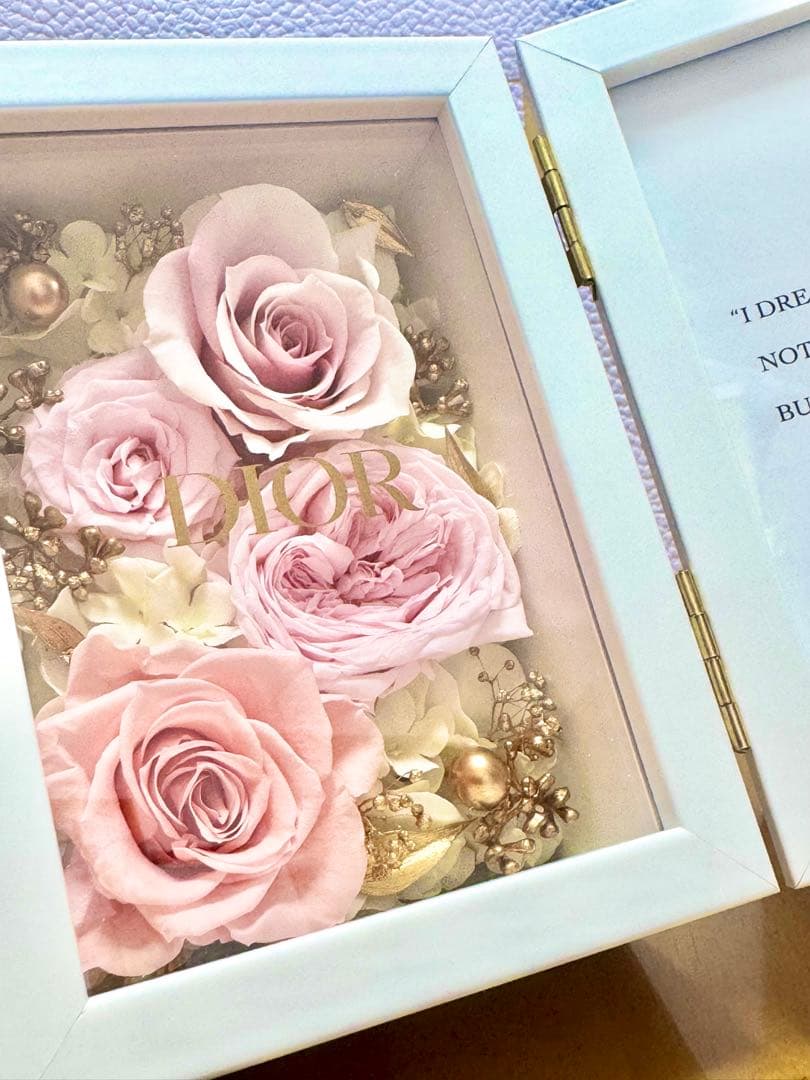 Dior フォトフレーム　プリザーブドフラワー