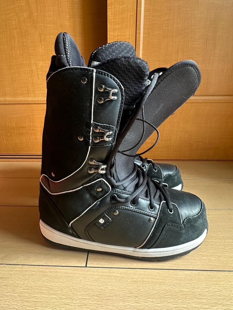 美品 Burton JEREMY JONES ブーツBLK 26.5