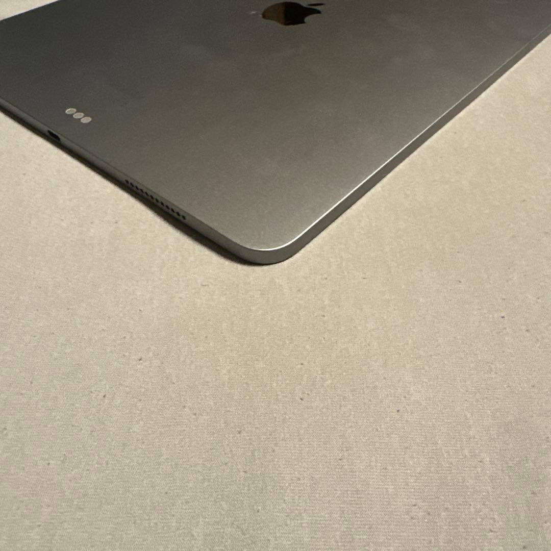 iPad Air 13インチ バッテリー100% Wi-Fi 128GB 14