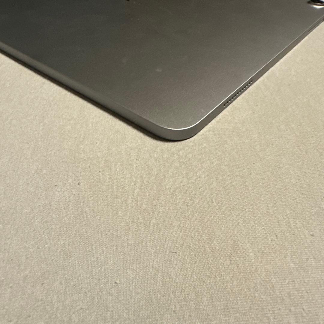 iPad Air 13インチ バッテリー100% Wi-Fi 128GB 14