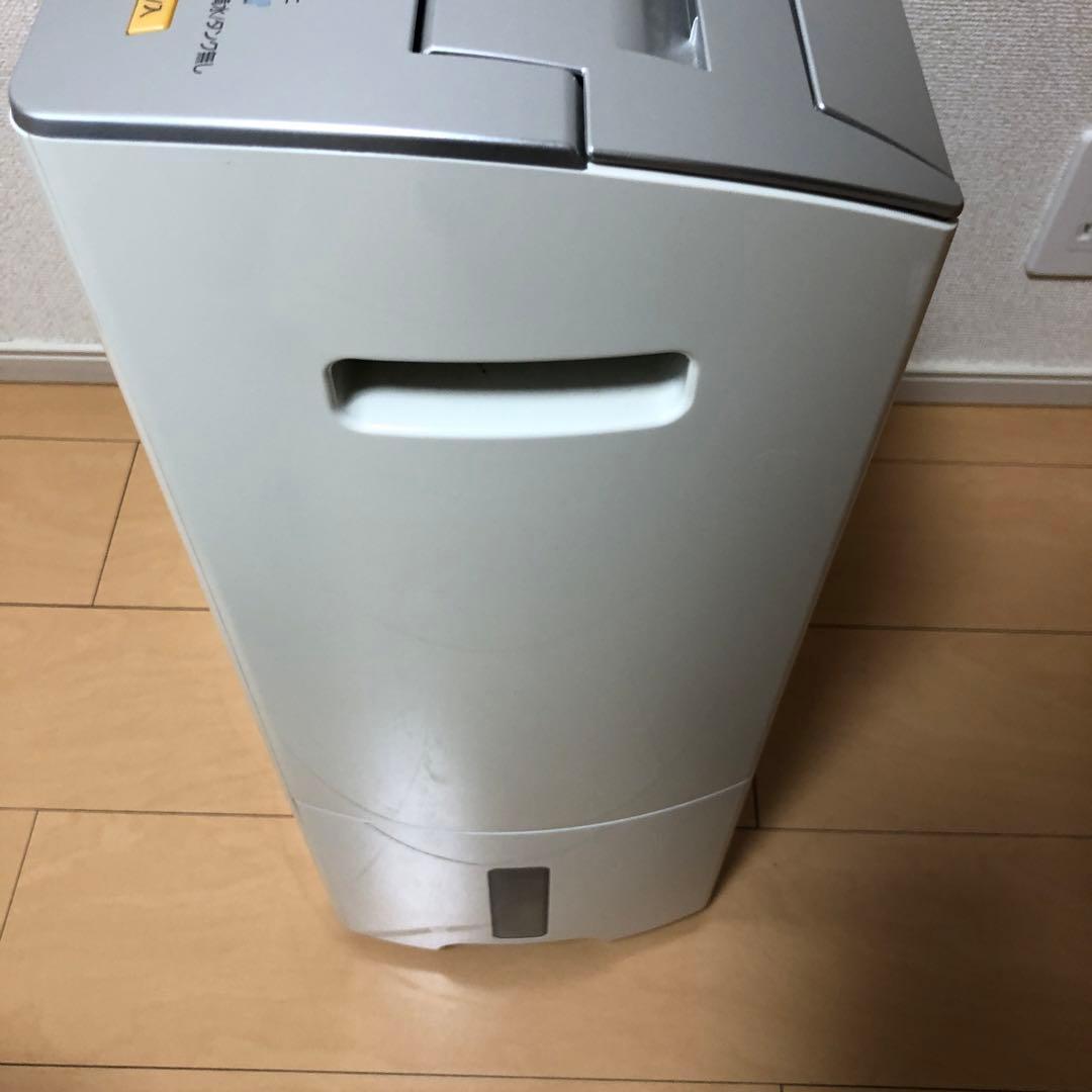 Panasonic 除湿機　13年製