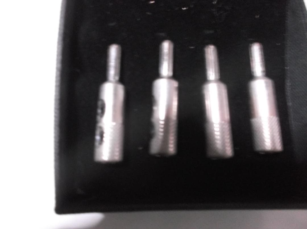 オヤイデOYAIDE SRBNバナナプラグ　未使用箱付き 4個組